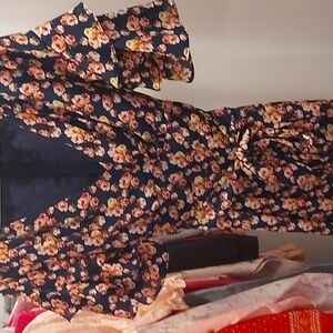 Betsy Johnson black and red floral ruffle dress w tie